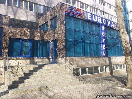 Europa 3*